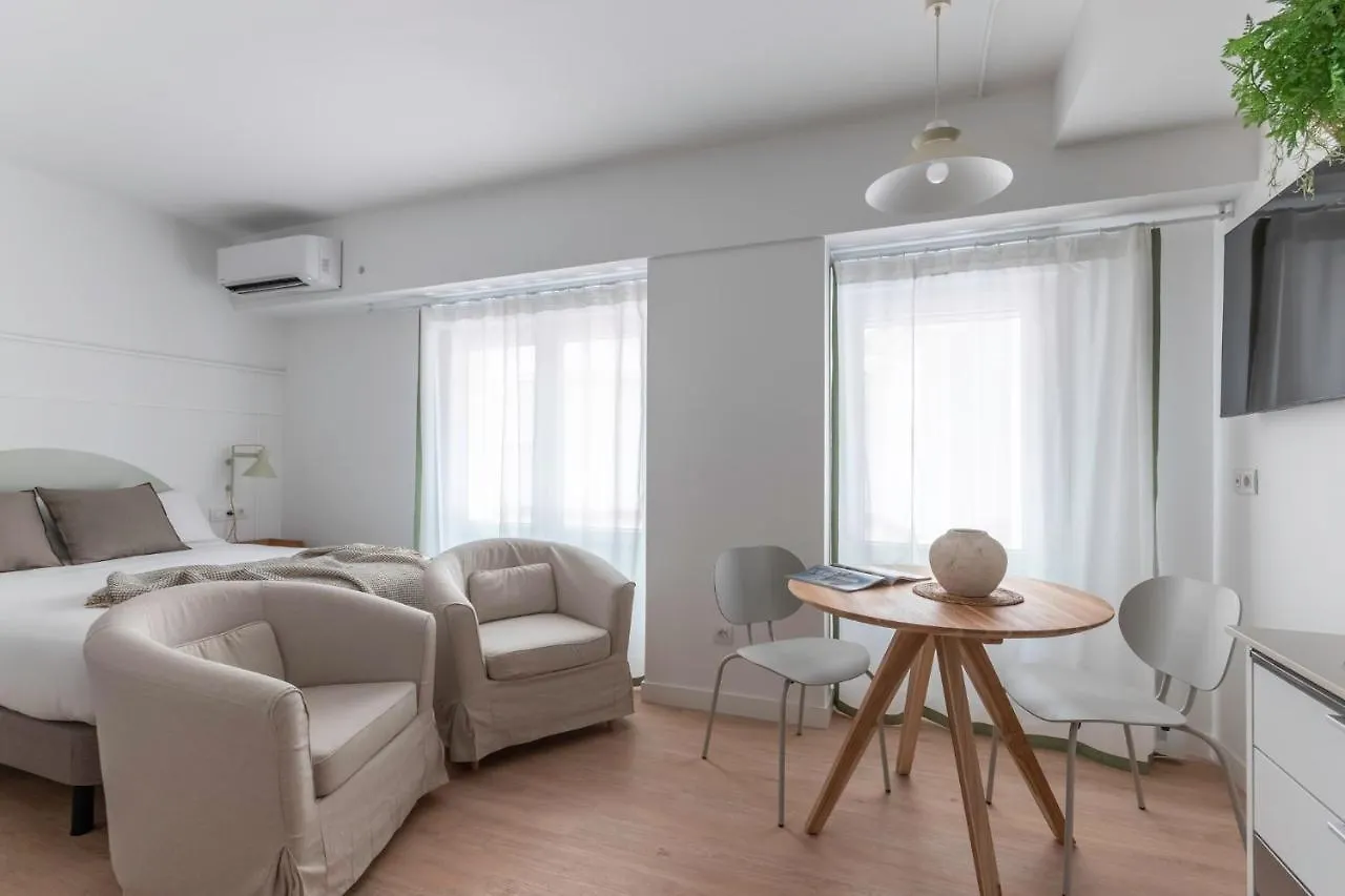 B48 Bilbao Abando Apartment 0*,