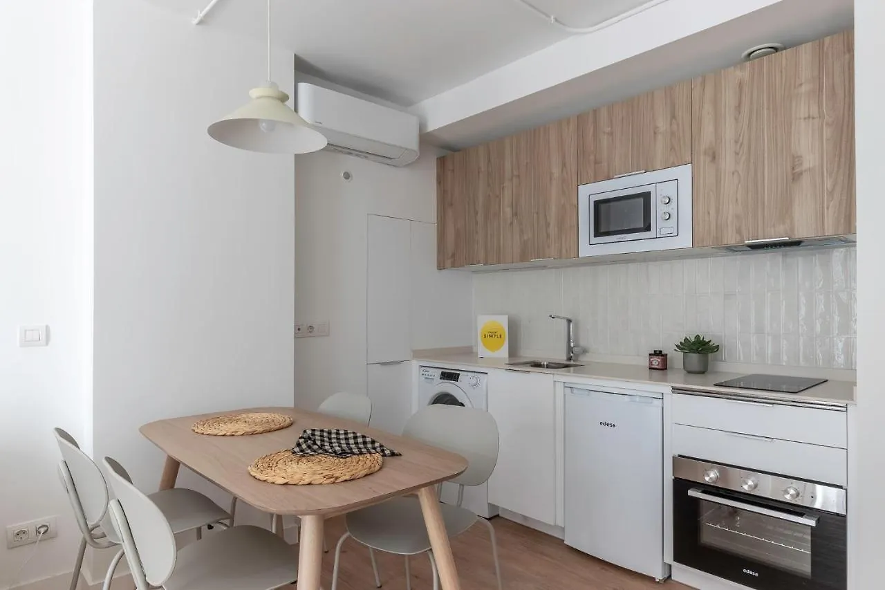 B48 Bilbao Abando Apartment 0*,